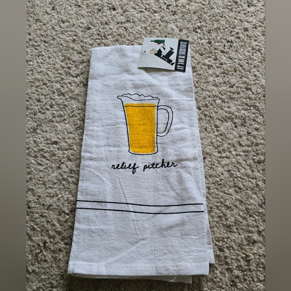 RELIEF PITCHER" BEER BAR TOWEL - Picture 1 of 5